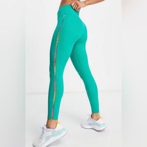 Nike One Sri Fit Green Mid Rise Tight 7/8 Rainbow Ladder Cut Leggings
